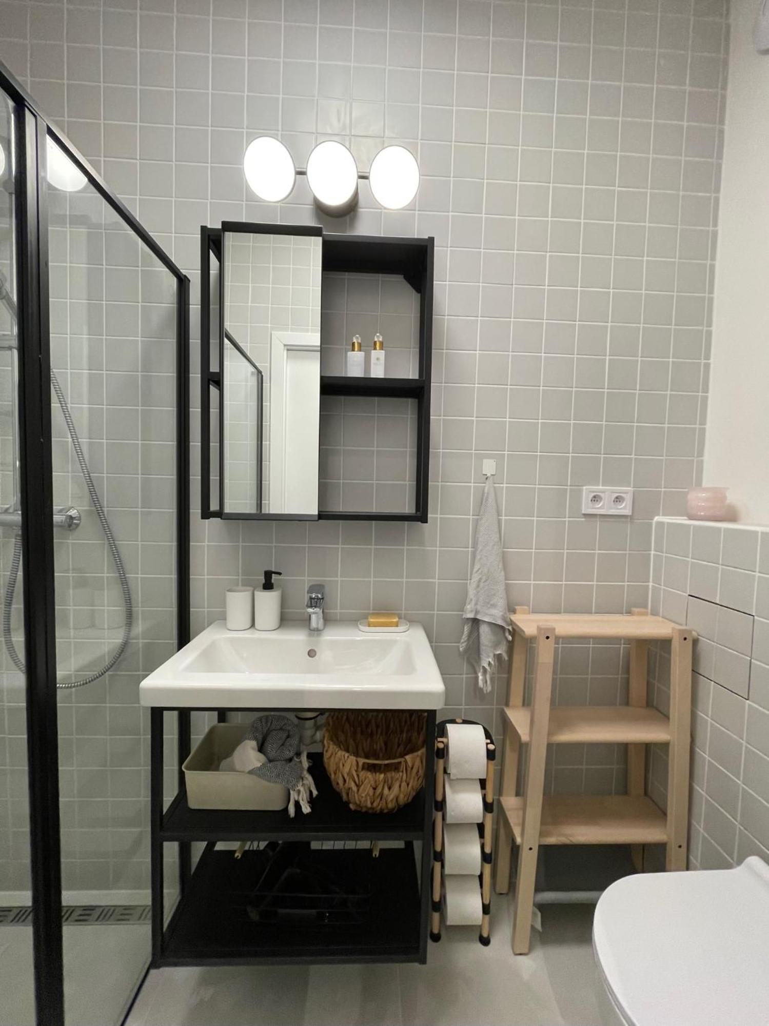 Urban Retreat I Modern Boho Apartments In Lovely Letna District - 10 Minutes From Old Town Praga Esterno foto