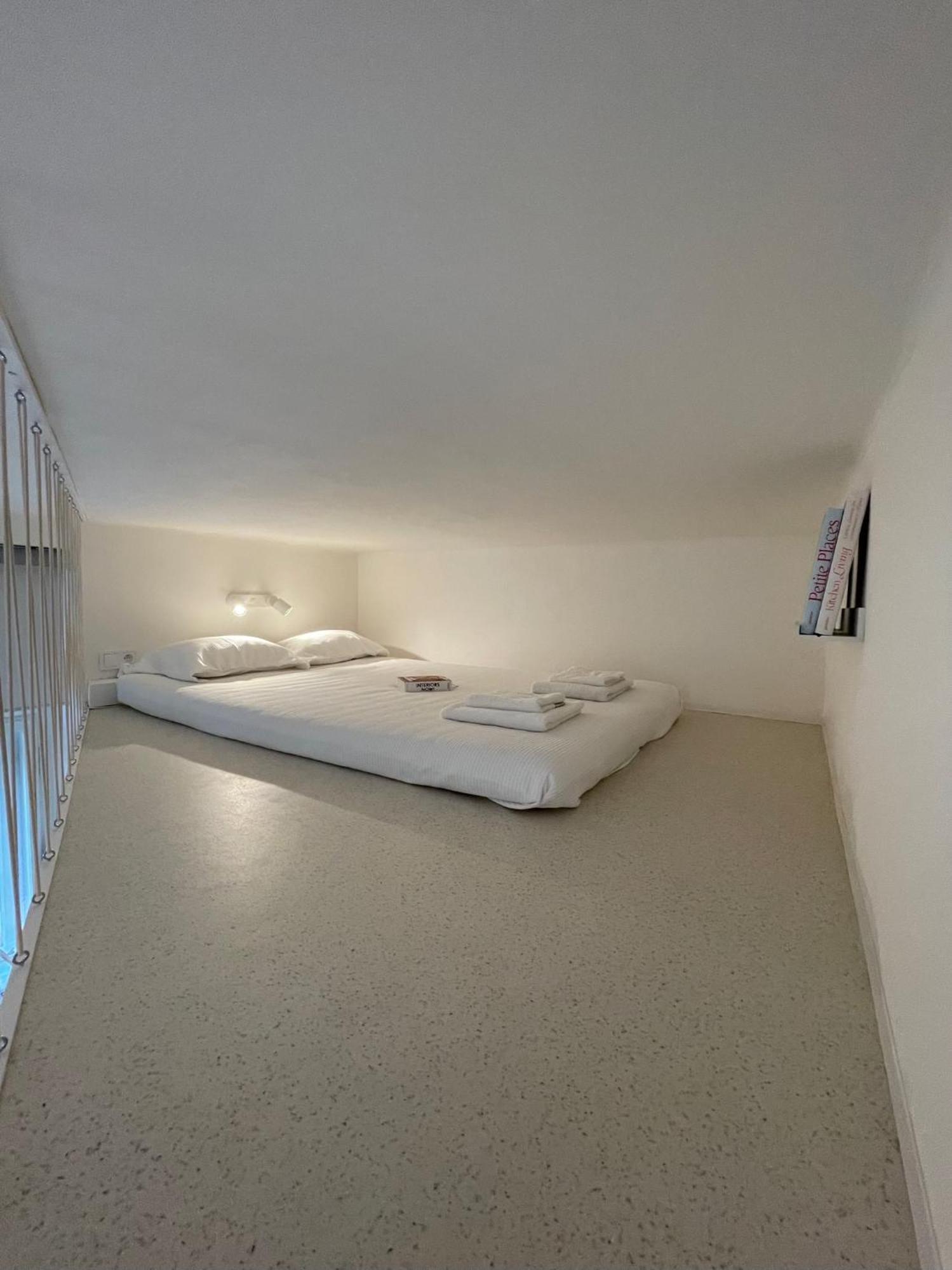 Urban Retreat I Modern Boho Apartments In Lovely Letna District - 10 Minutes From Old Town Praga Esterno foto